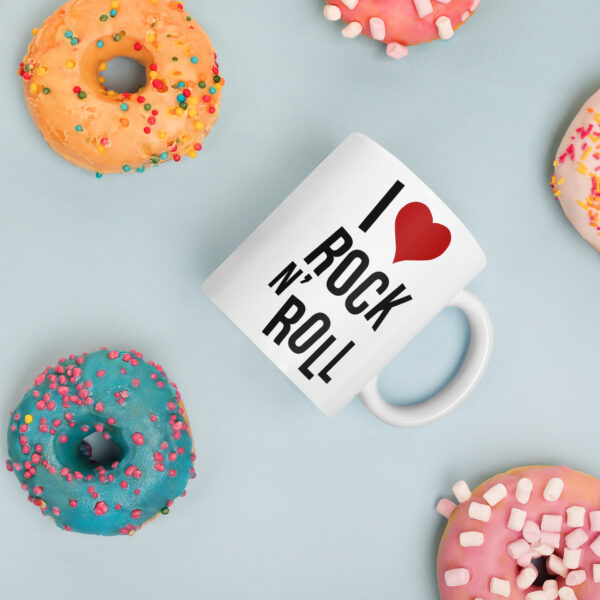white-glossy-mug-white-11-oz-donuts-68931d7091dfa.jpg Mug I Love RocknRoll - La tasse indispensable des fans de Rock